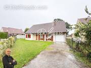 Photo 1 - Maison à NEUILLY-EN-THELLE