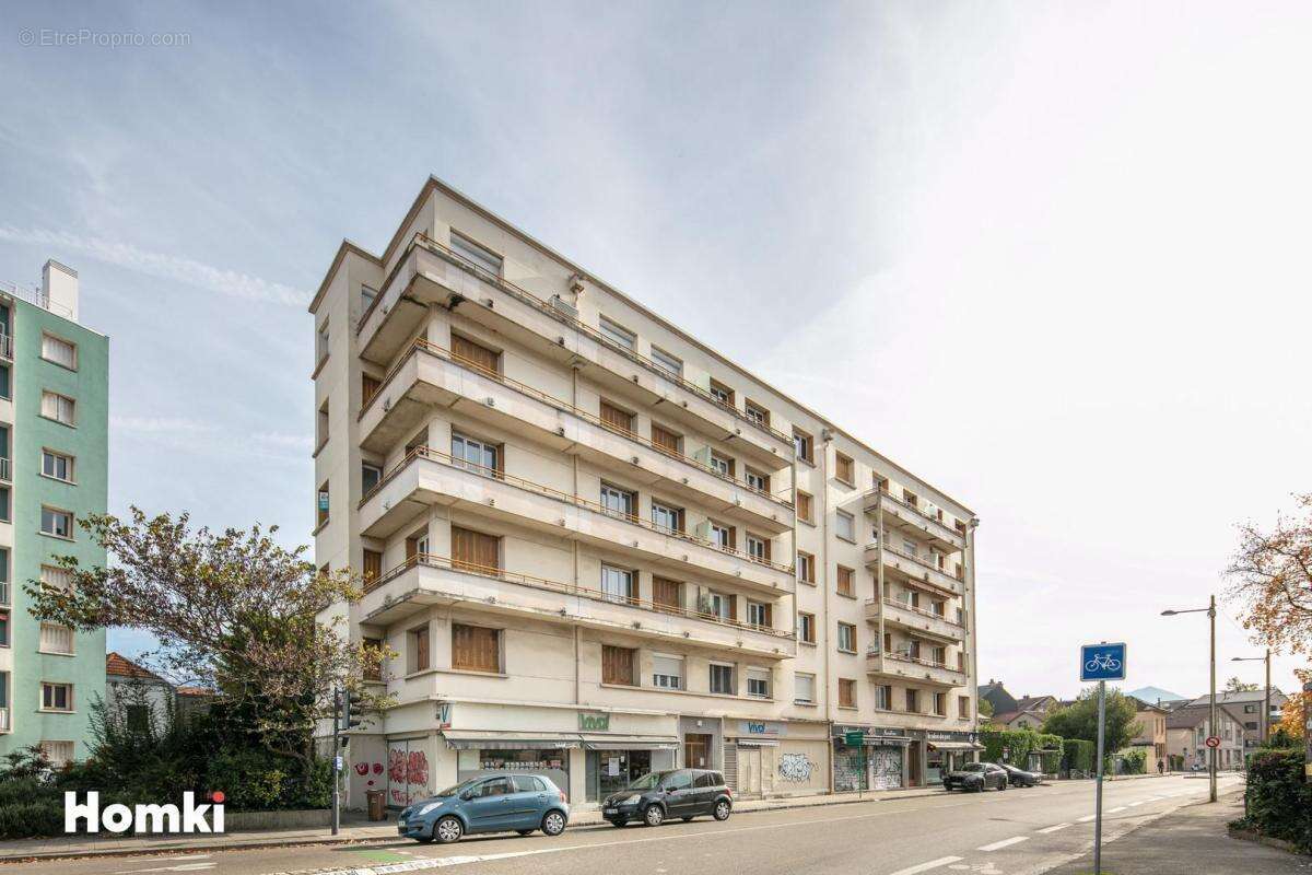 Appartement T4 de 79 m2 à Grenoble 38100, Rue Léon Jouhaux - photo 12