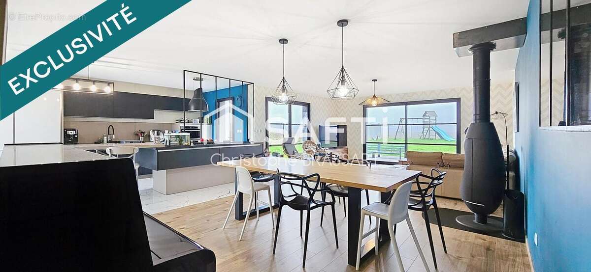 Photo 2 - Maison à HERMAVILLE