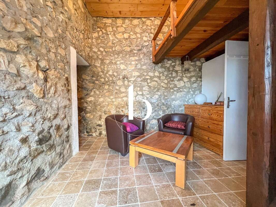 Propriété avec vue exceptionnelle - photo 29