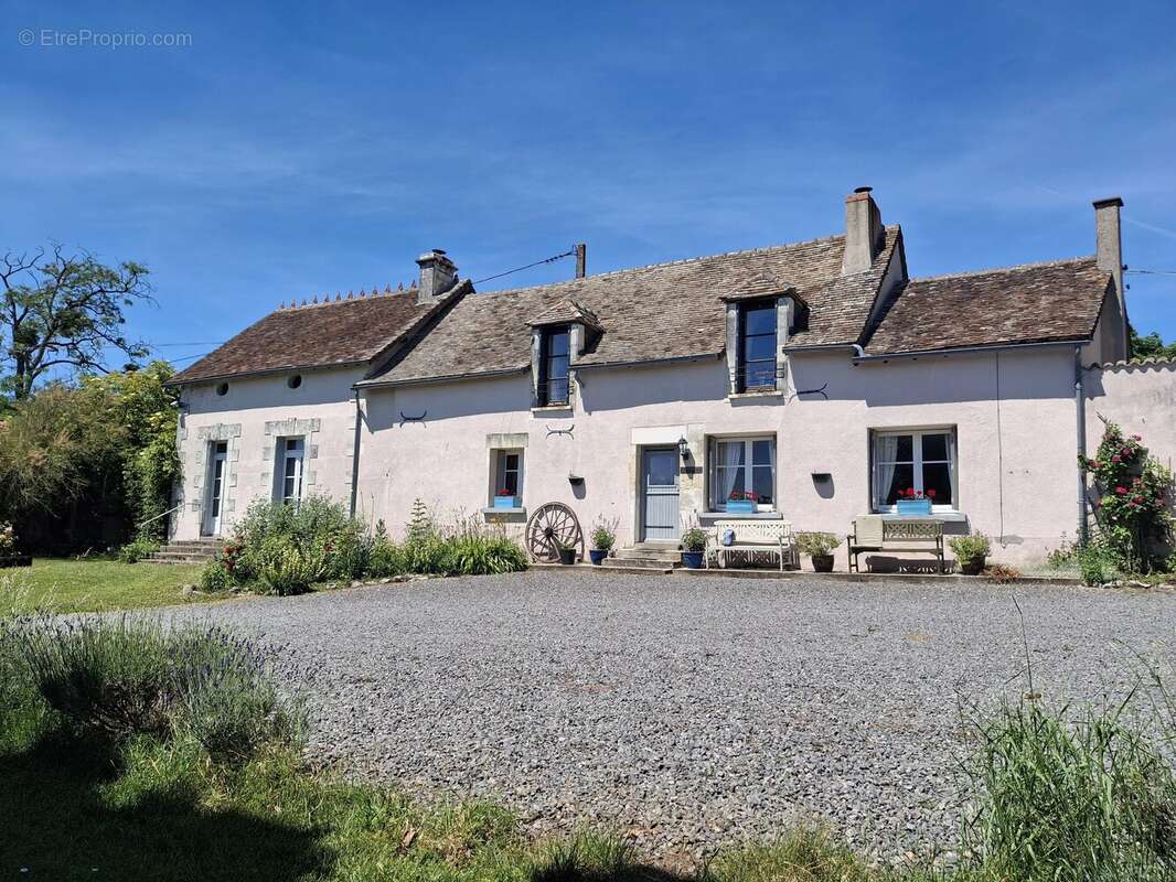 Maison à ARCHIGNY
