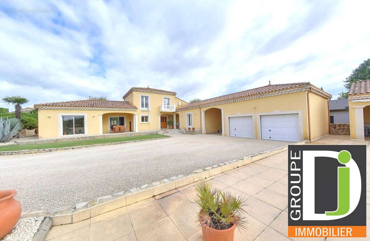 Maison à PORTES-LES-VALENCE