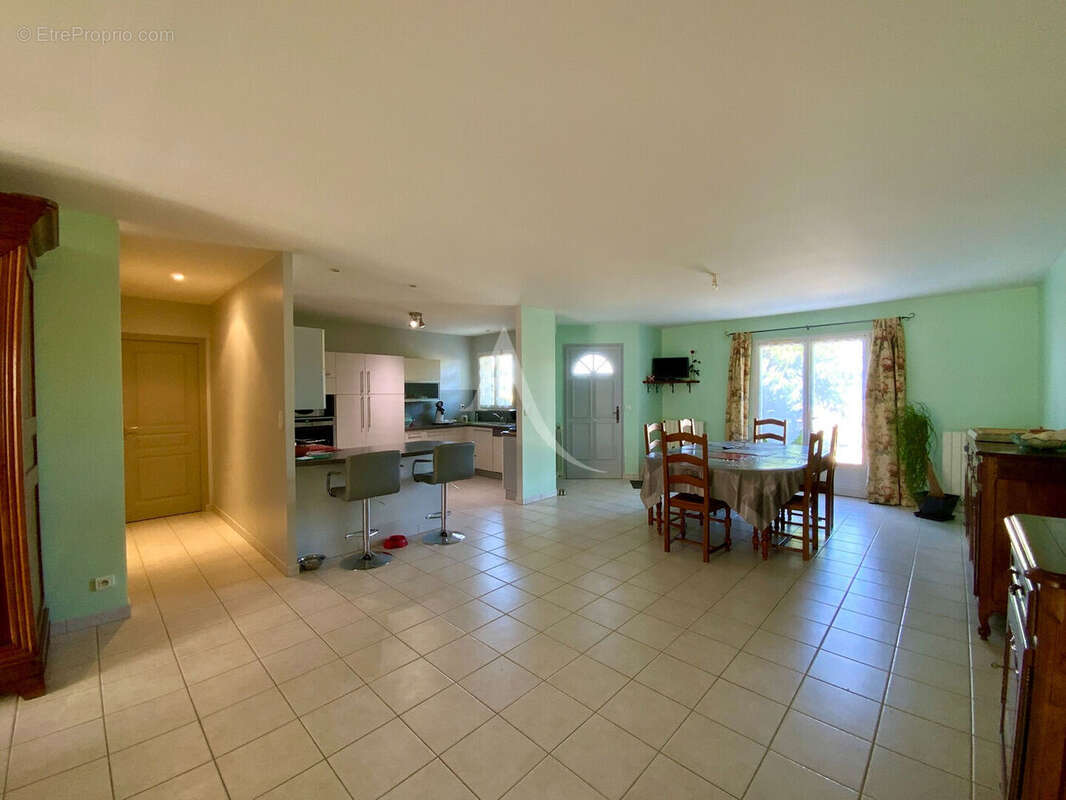 Maison Saint Simon De Bordes 170 m2 - photo 3