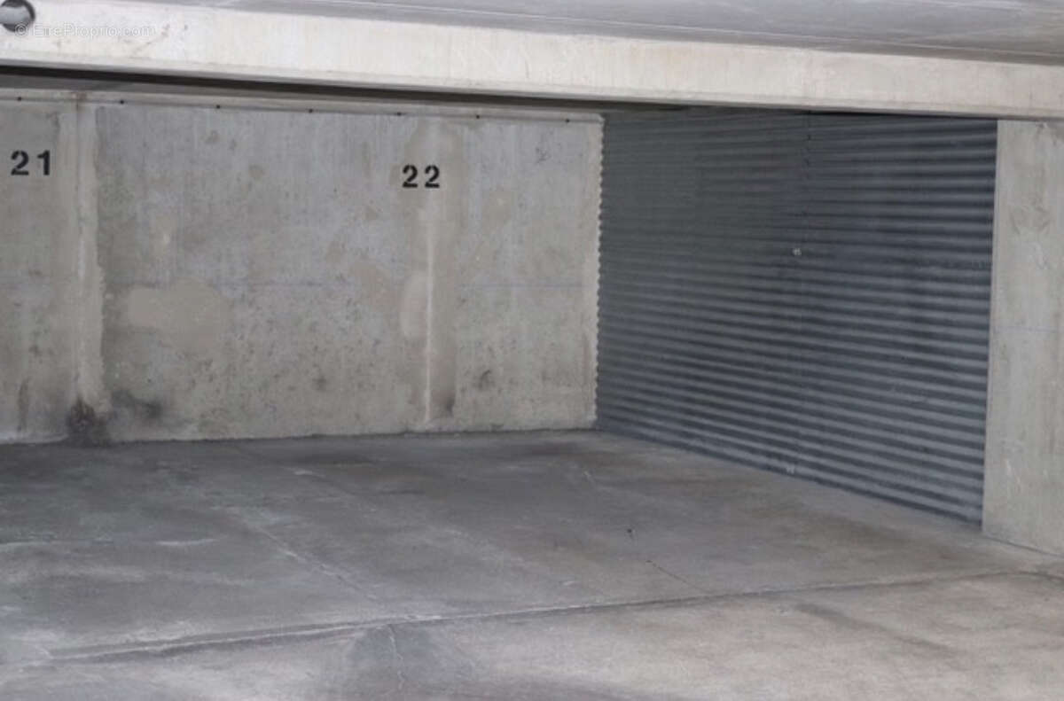 Parking au -1 / Rue D'avron - photo 2