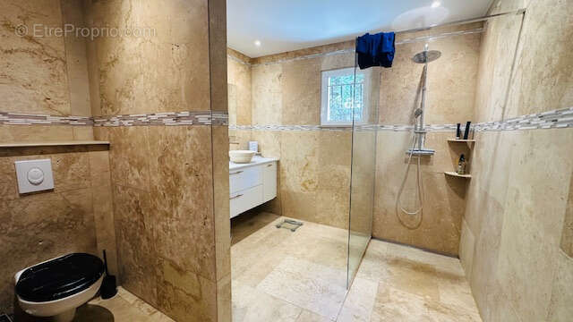 Maison à VAISON-LA-ROMAINE