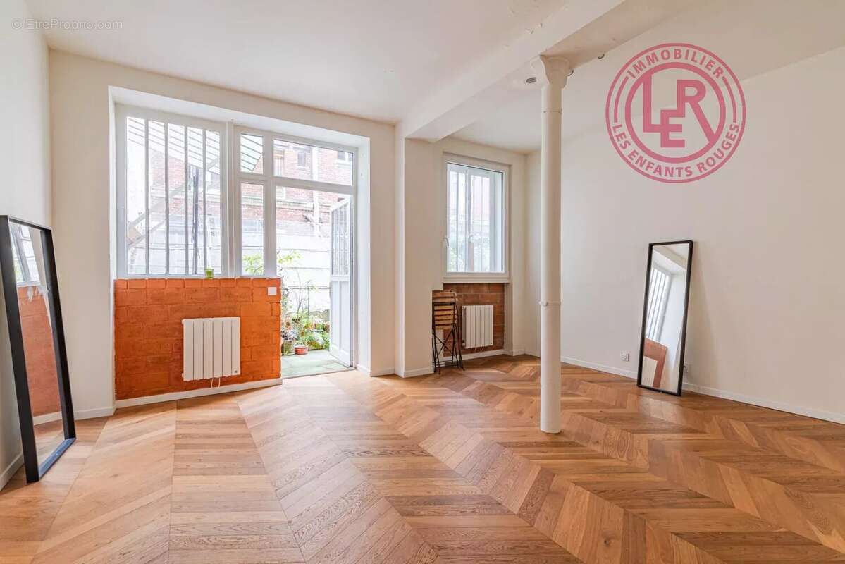 Appartement à PARIS-11E