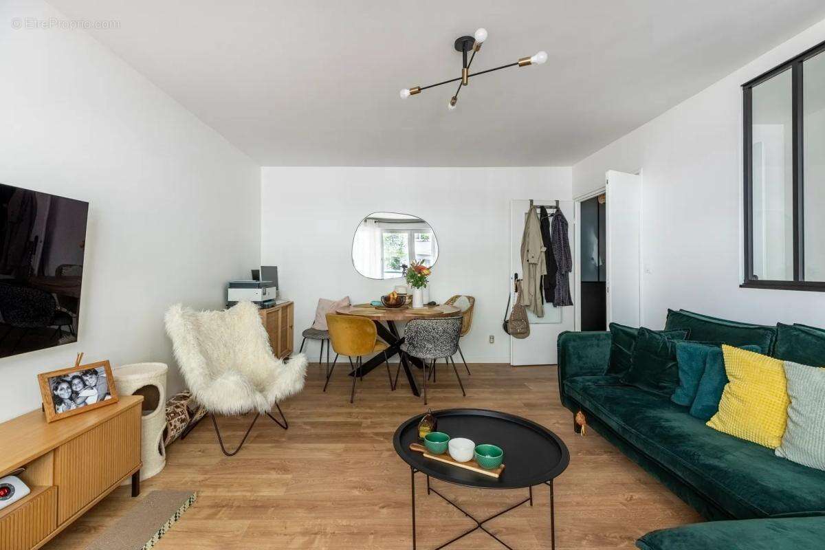 Appartement à CLICHY