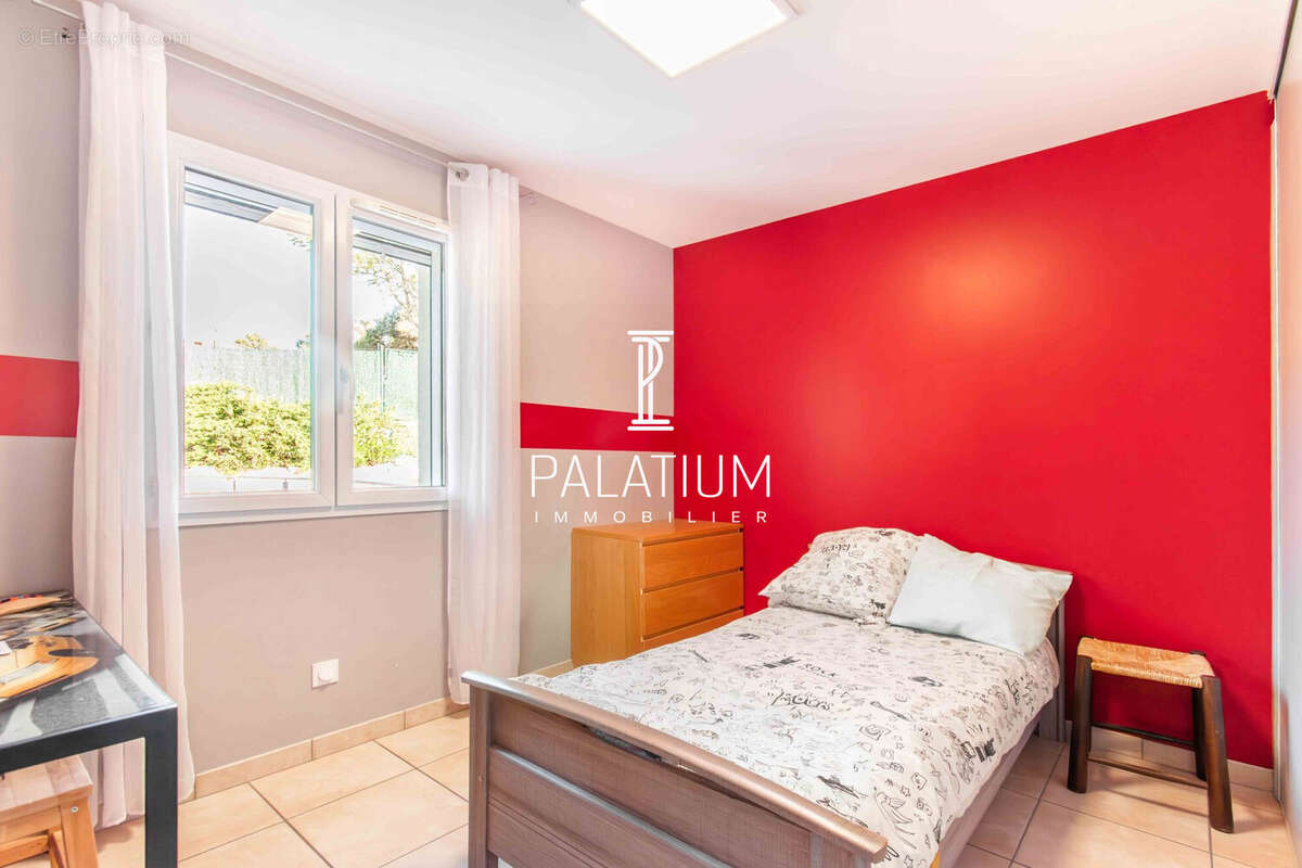 Maison à SAINT-JULIEN