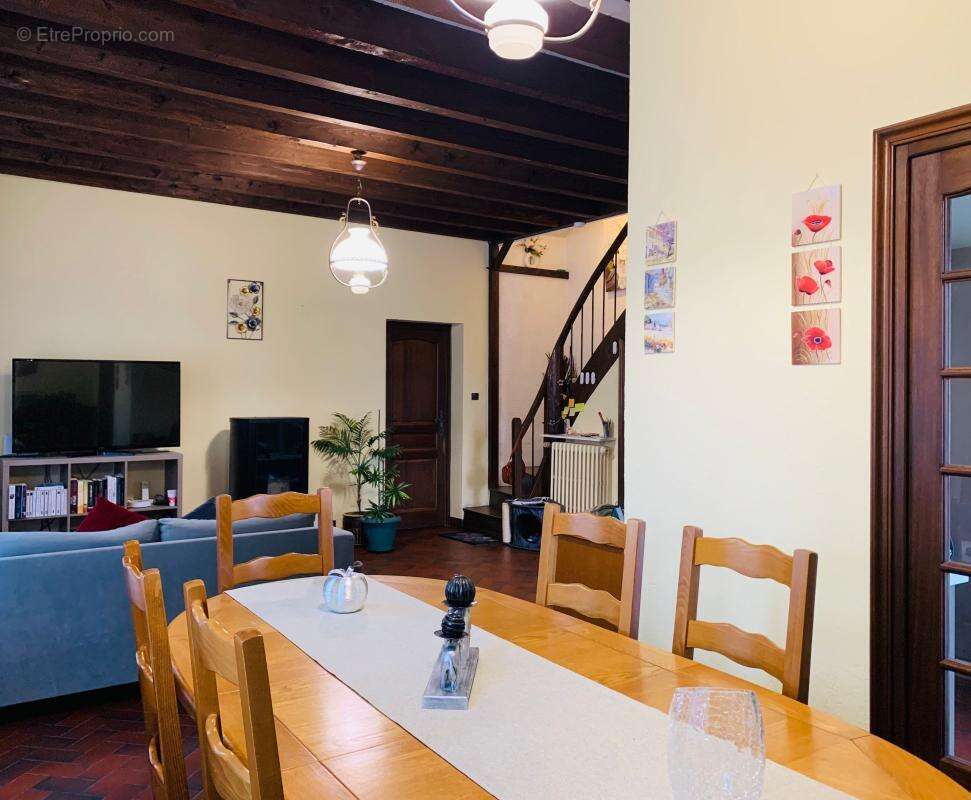 Maison à LA FRETTE