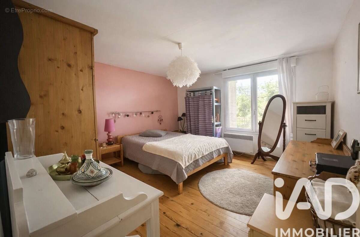 Photo 9 - Maison à COULOMMIERS