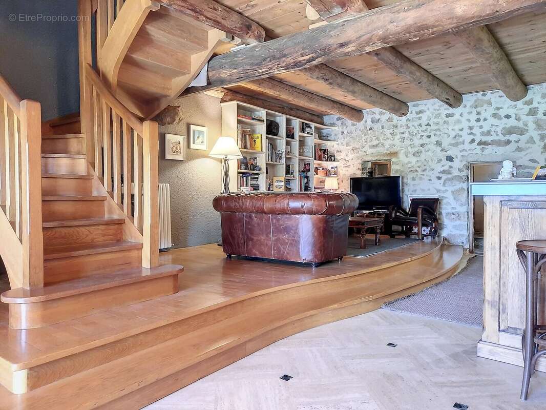 Maison à CHASPINHAC