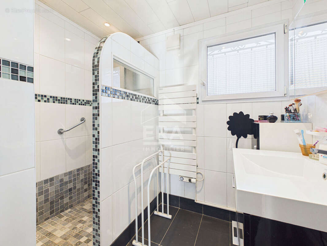 Urcuit - Vente Maison - piscine - photo 7