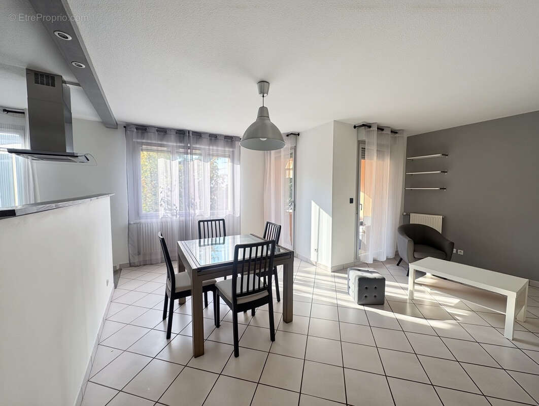 Appartement à SAINT-PRIEST