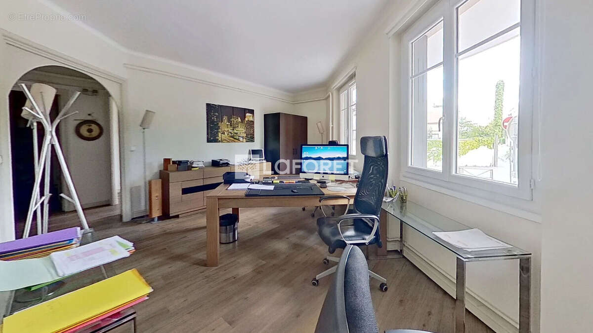 Appartement à LYON-8E