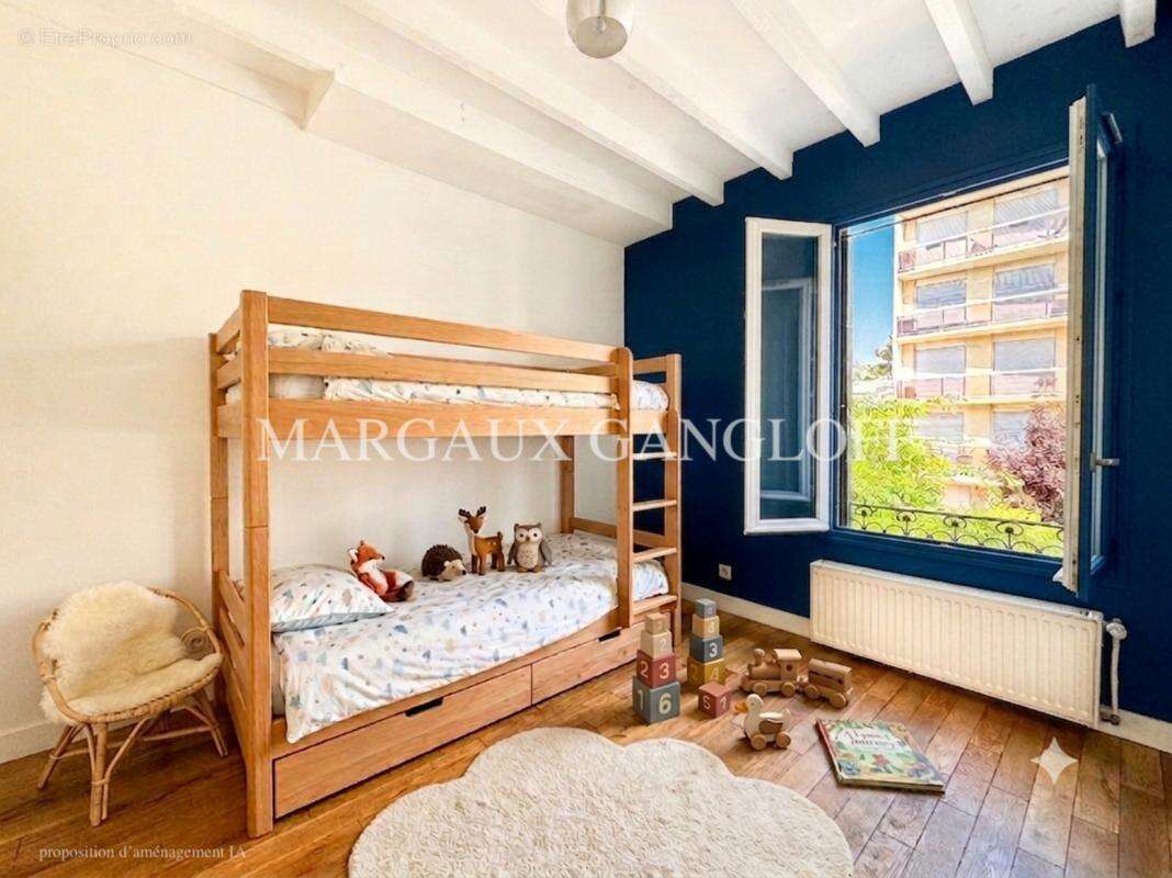 Appartement à ASNIERES-SUR-SEINE