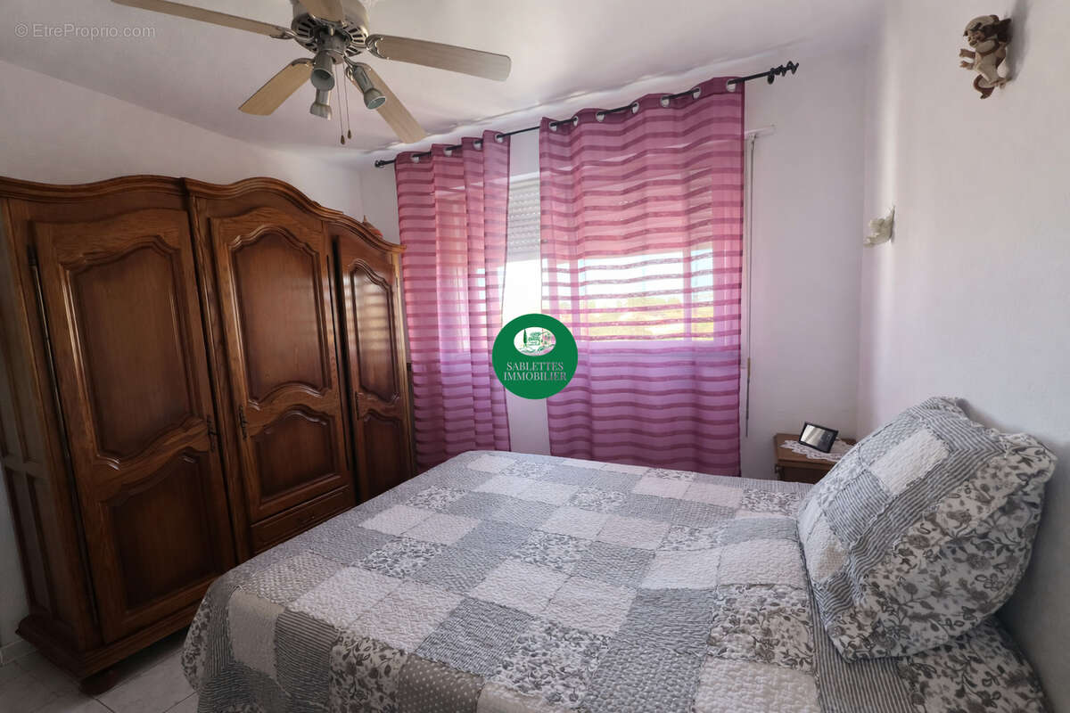 Appartement à SIX-FOURS-LES-PLAGES