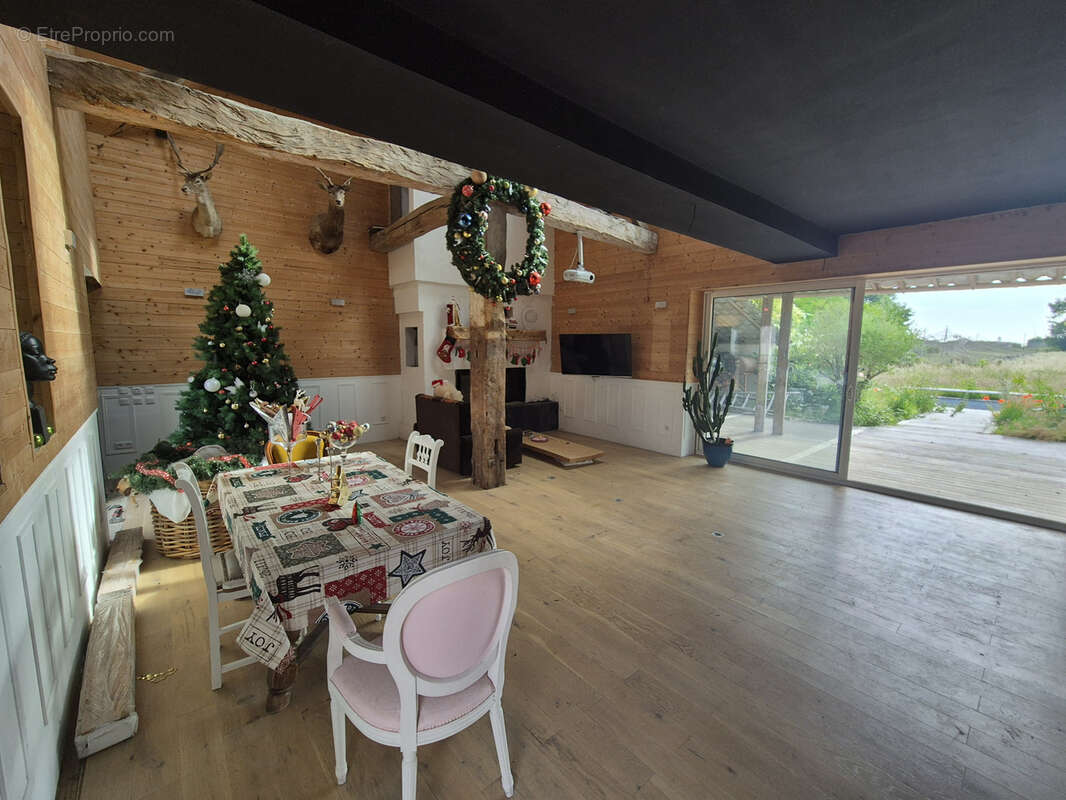 Maison à SORRUS