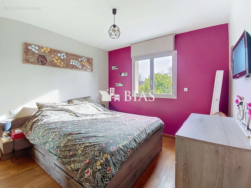 Maison à BOURG-ACHARD