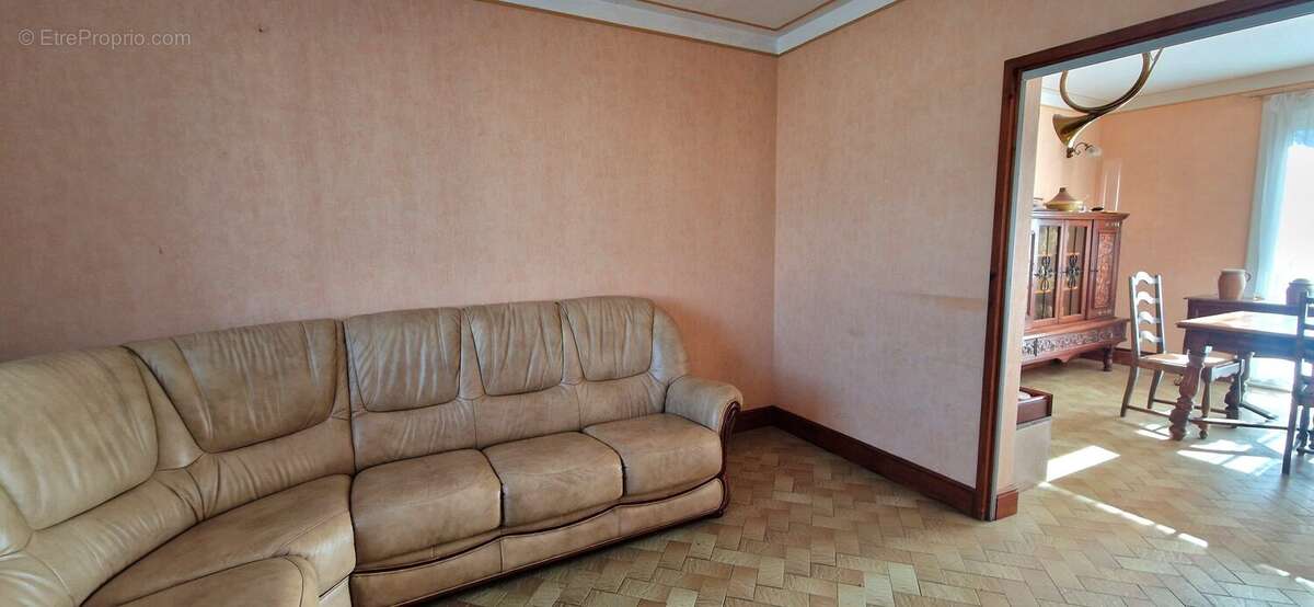 Maison à SAINT-DENIS-SUR-LOIRE