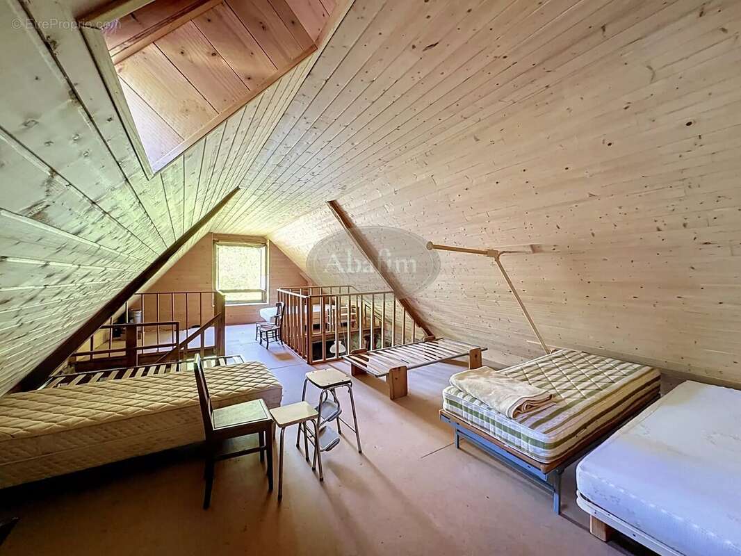 Maison à CAMPAN
