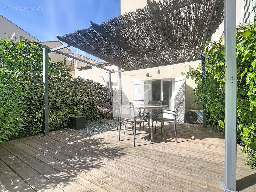 Appartement à SAINT-RAPHAEL