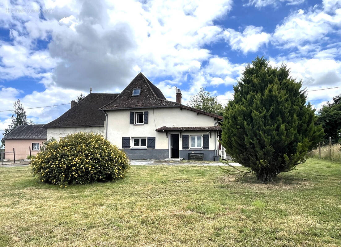 Maison à MASSERET
