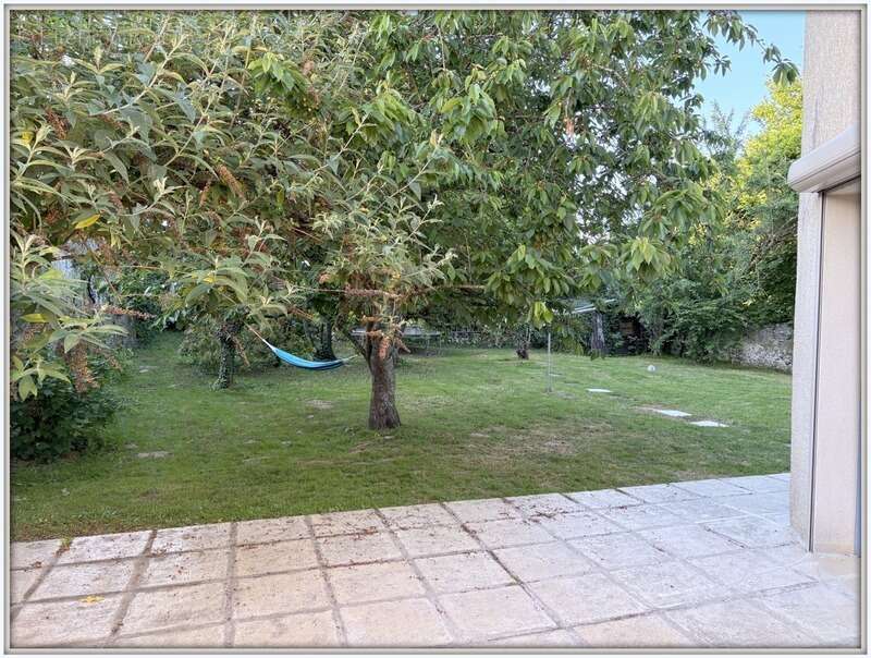 Maison à COURDIMANCHE