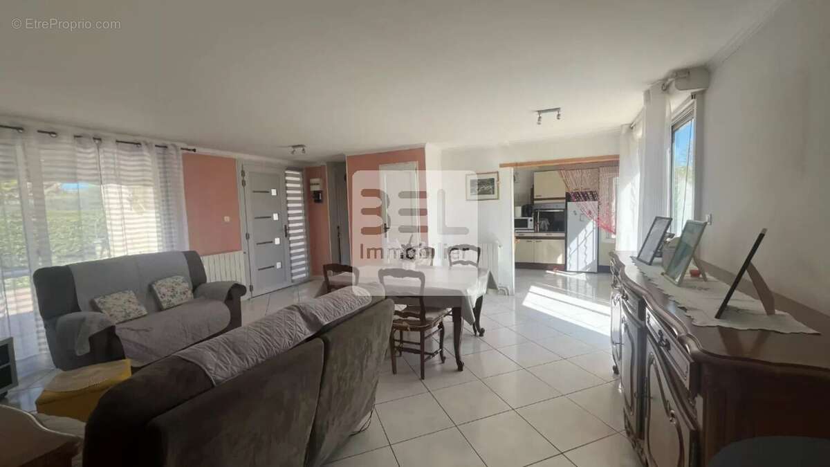 Maison à PONT-SAINT-ESPRIT