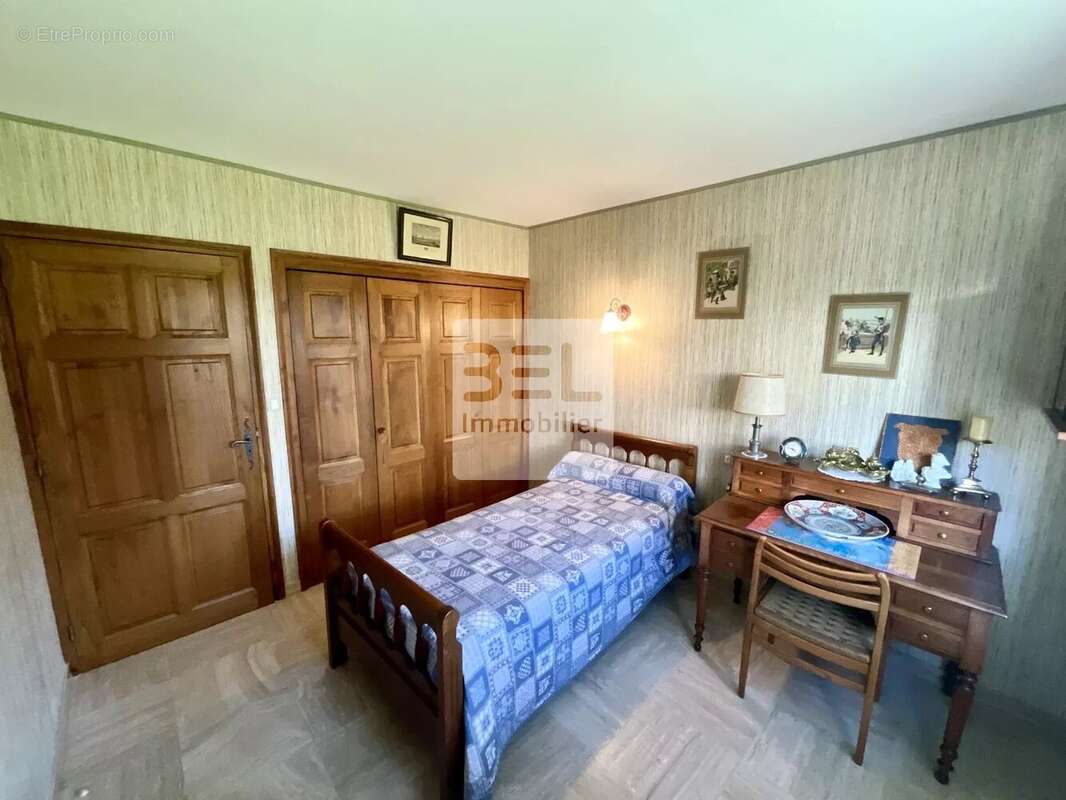 Maison à BAGNOLS-SUR-CEZE