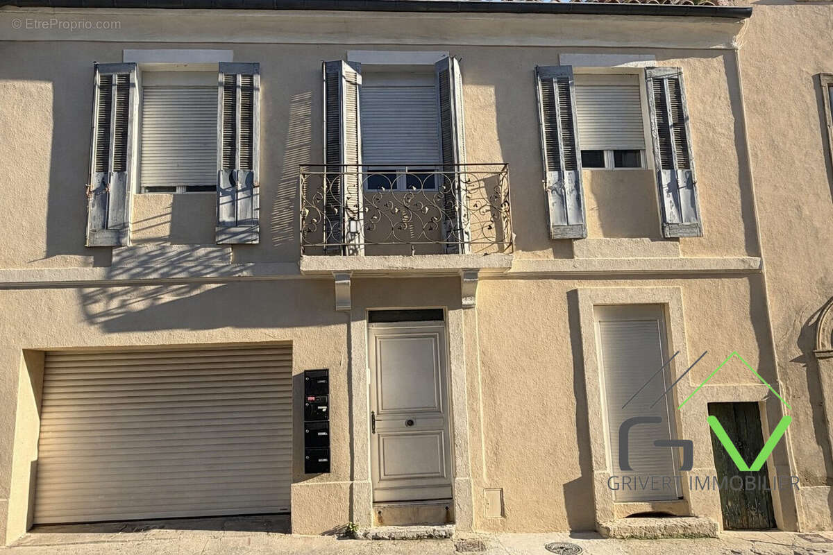 Appartement à NIMES