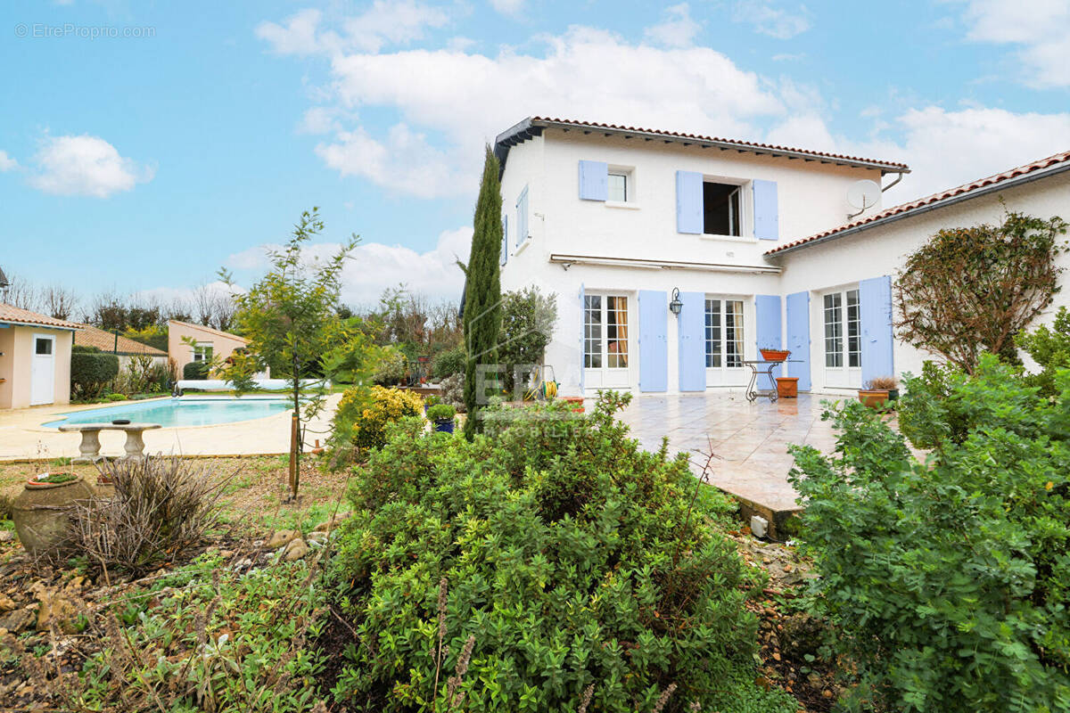 Maison à LA ROCHELLE