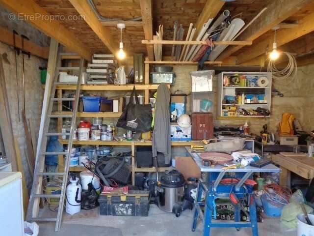 Joli maison de village de 3 chambres avec une cour ensoleillée et un parking - photo 19