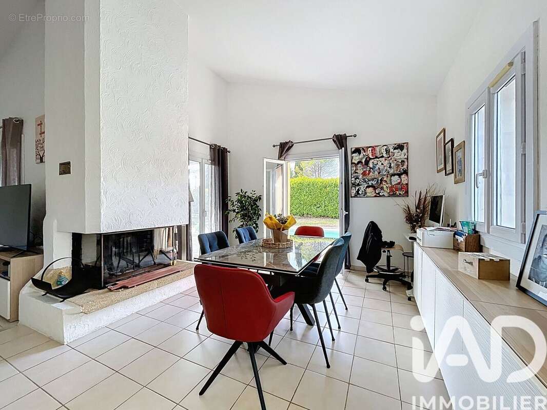 Photo 4 - Maison à TOURRETTES