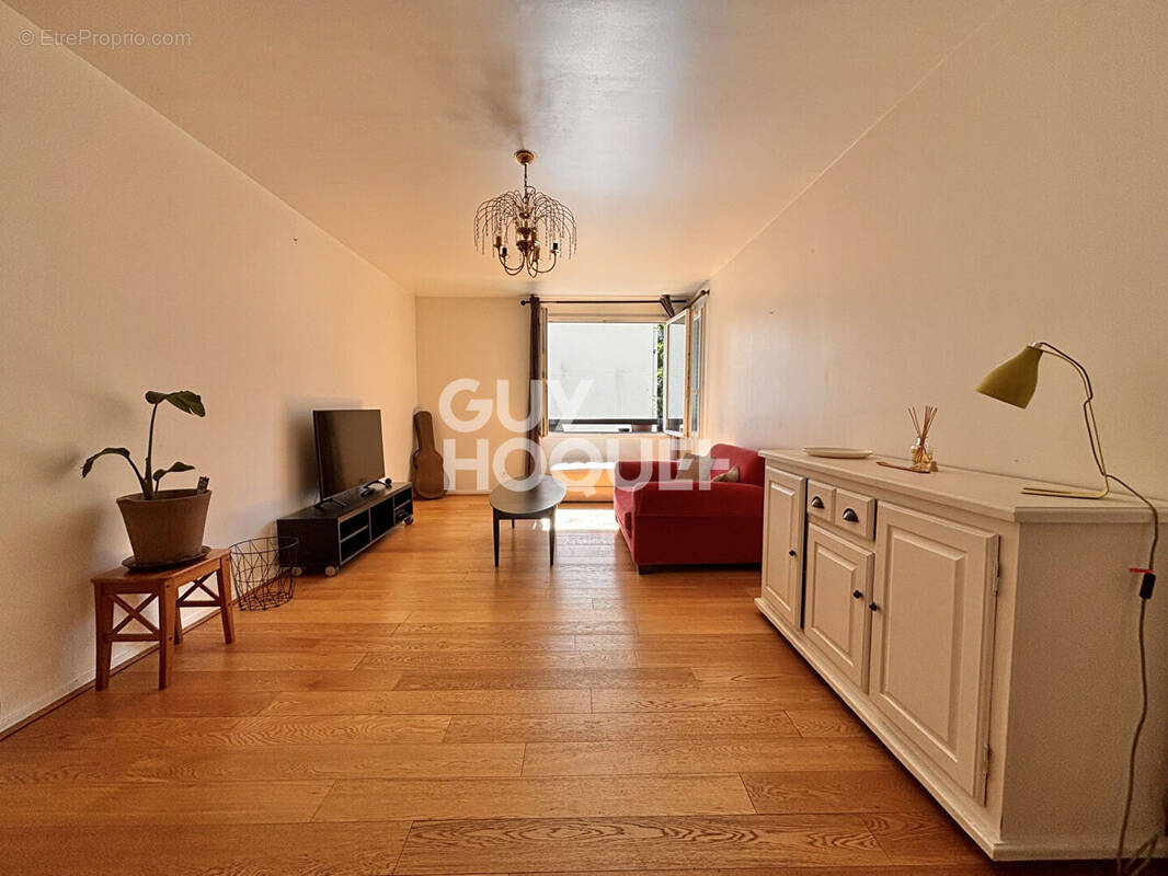 Appartement à SAINT-OUEN
