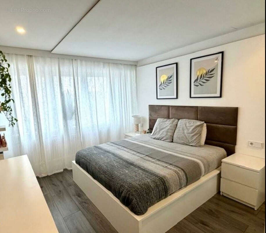 Appartement à NANTERRE