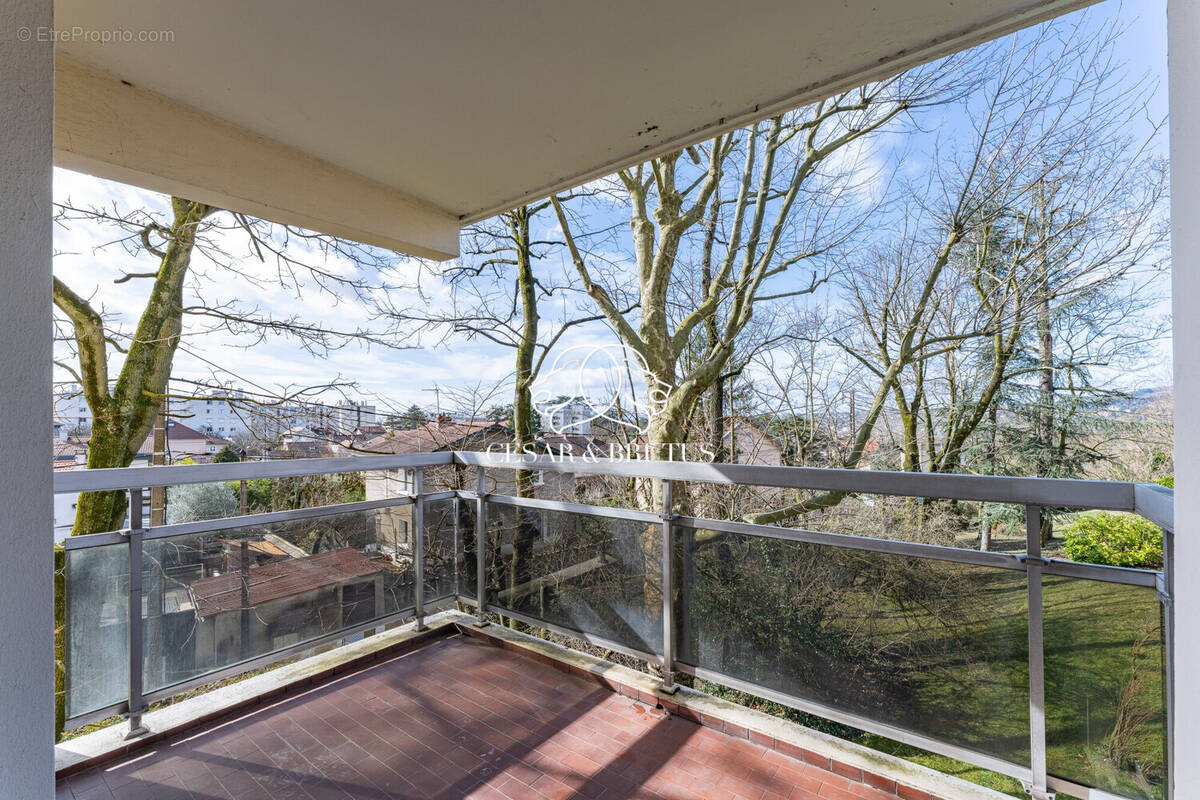Appartement à CALUIRE-ET-CUIRE