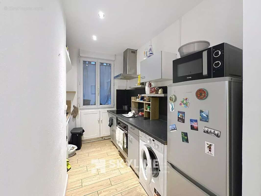 Appartement à MARSEILLE-7E