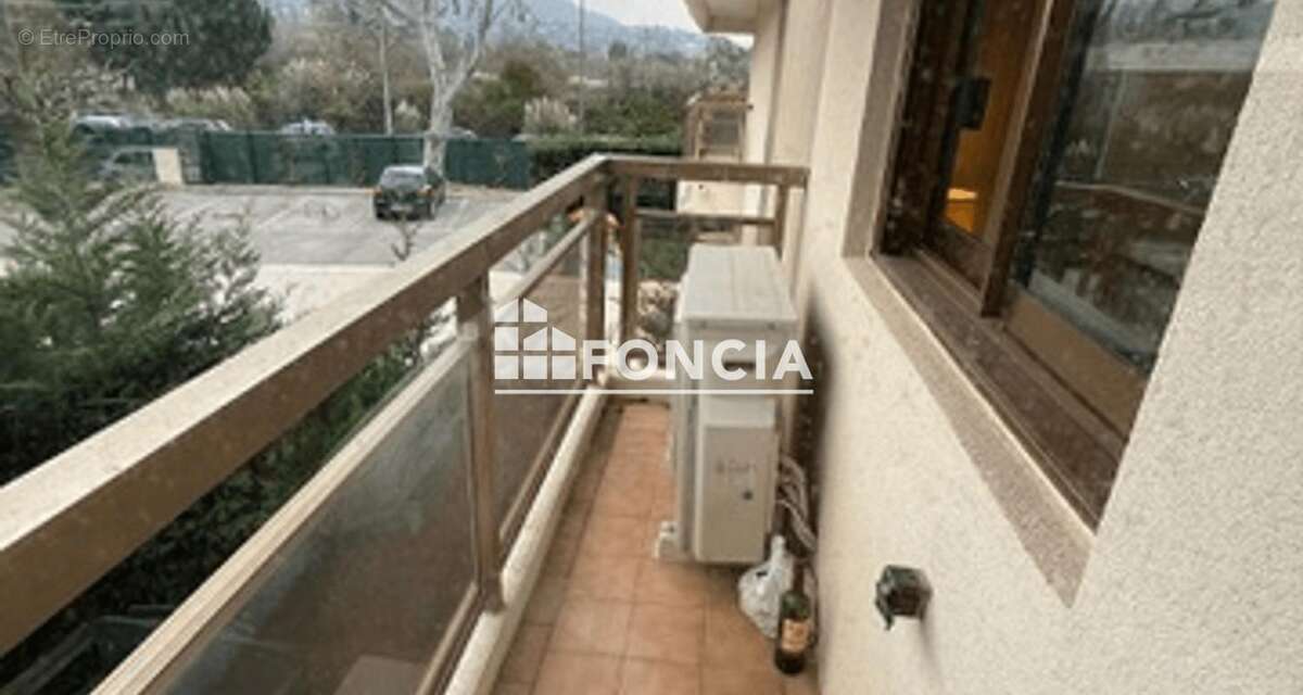 Appartement à MANDELIEU-LA-NAPOULE