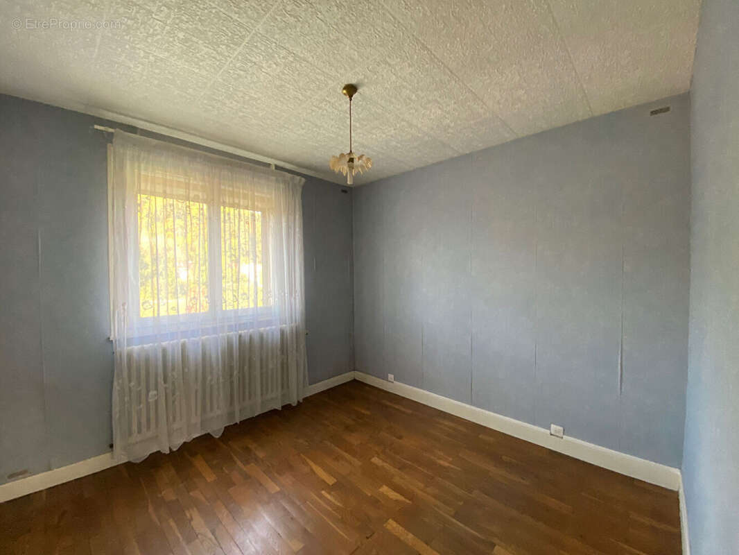 Maison à LONS-LE-SAUNIER