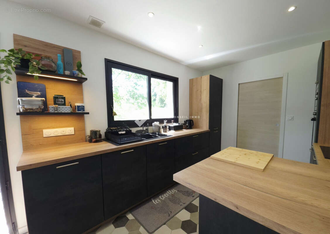 Maison 101 m² à Henon  - photo 4