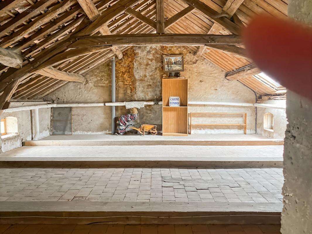 Maison à EPOISSES