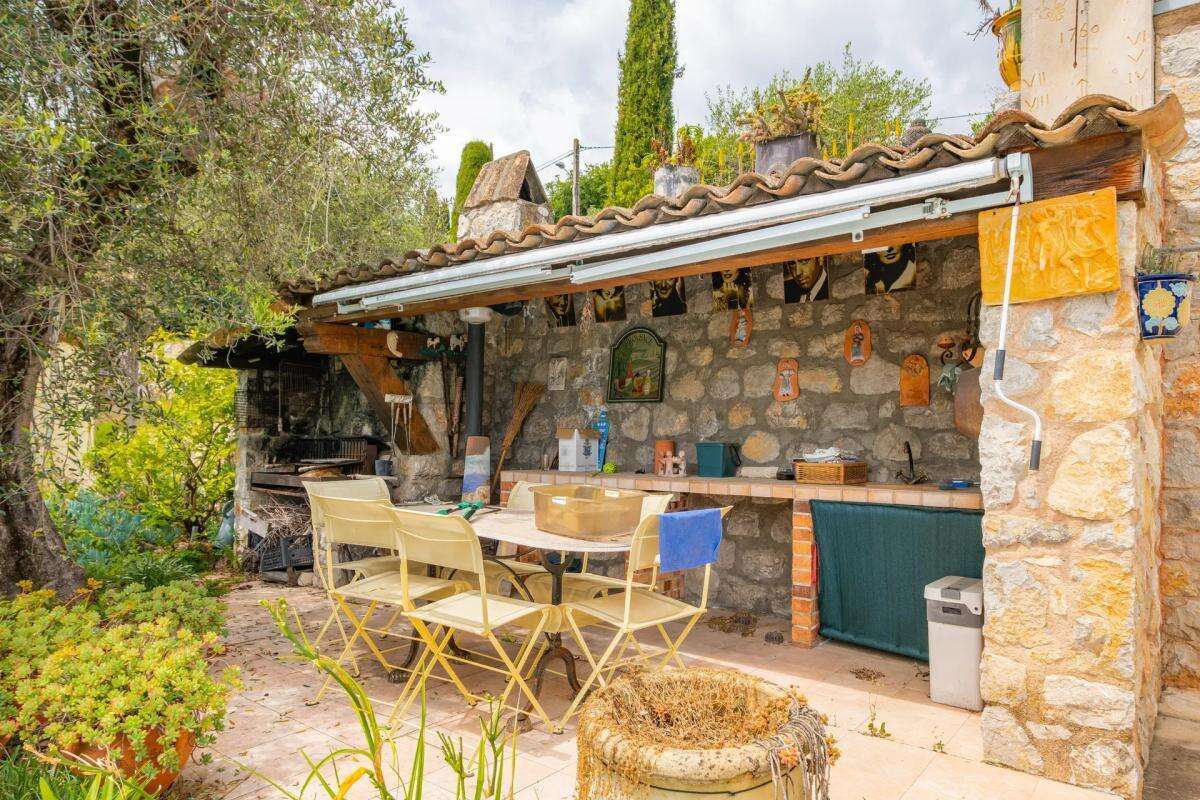 Maison à SPERACEDES