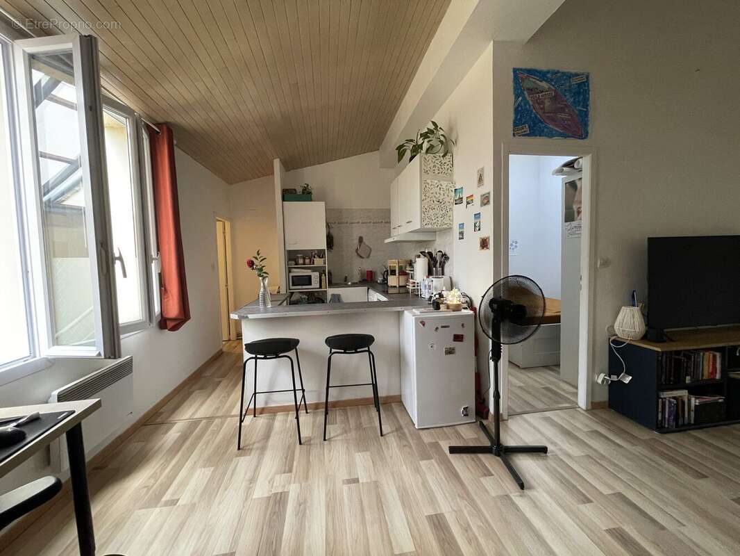 Appartement à BORDEAUX