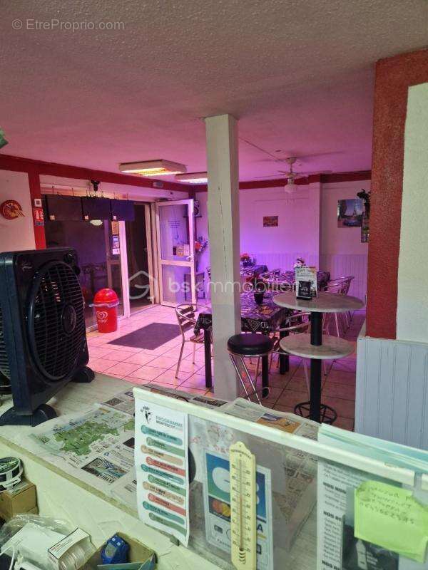 Commerce à MONTESCOT