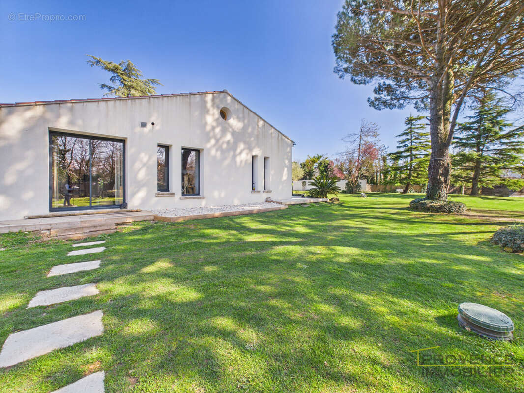 Maison à ALLAN