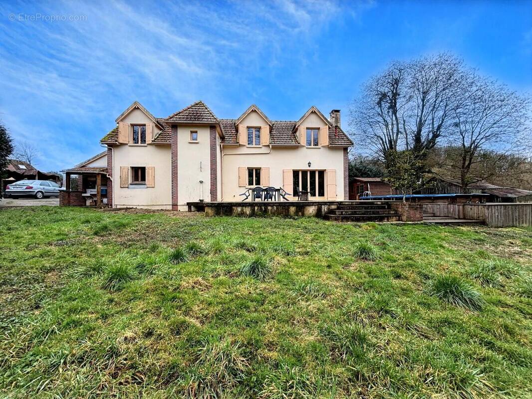 Photo 1 - Maison à CHAMBEUGLE