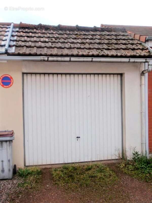 Maison à COURRIERES