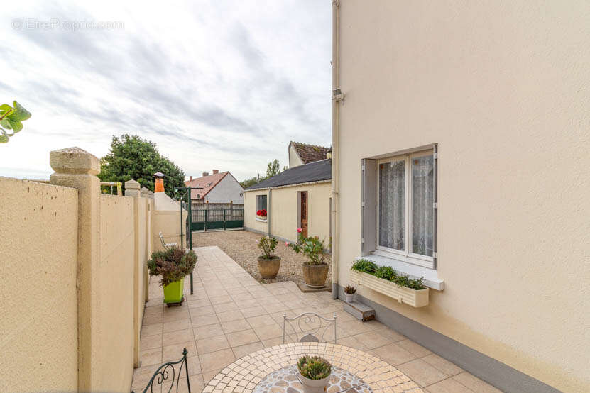 Maison à MUR-DE-SOLOGNE