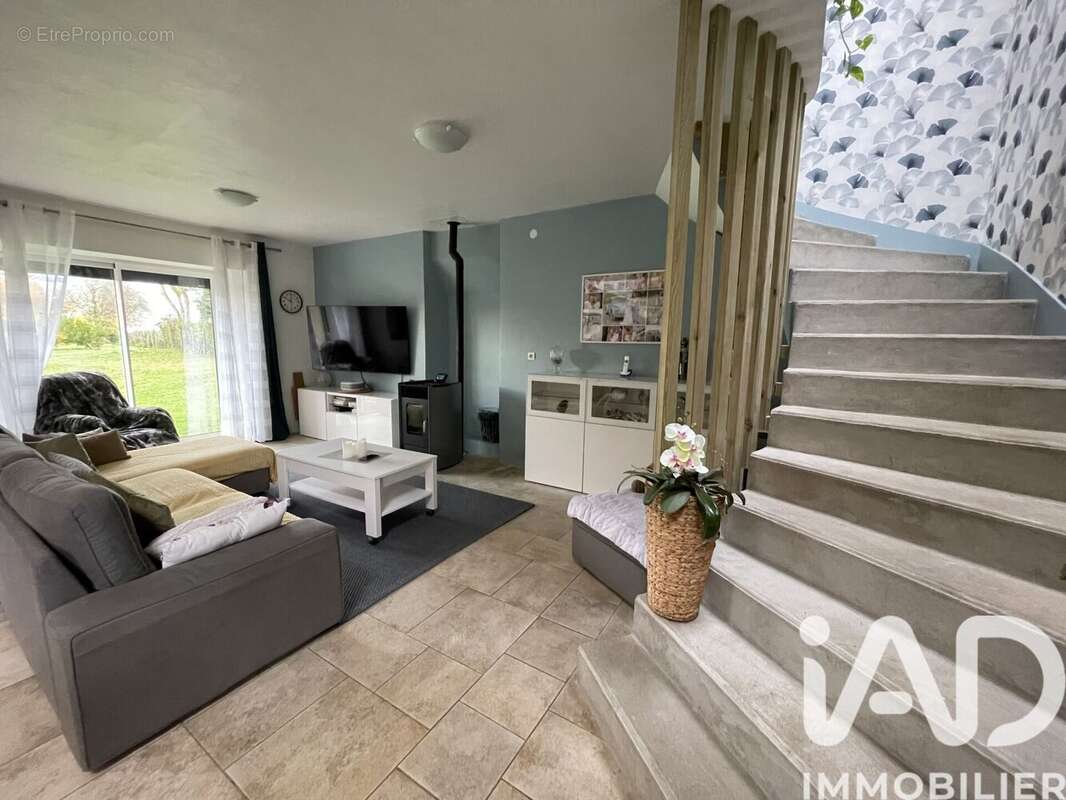 Photo 5 - Maison à MONTMIRAIL