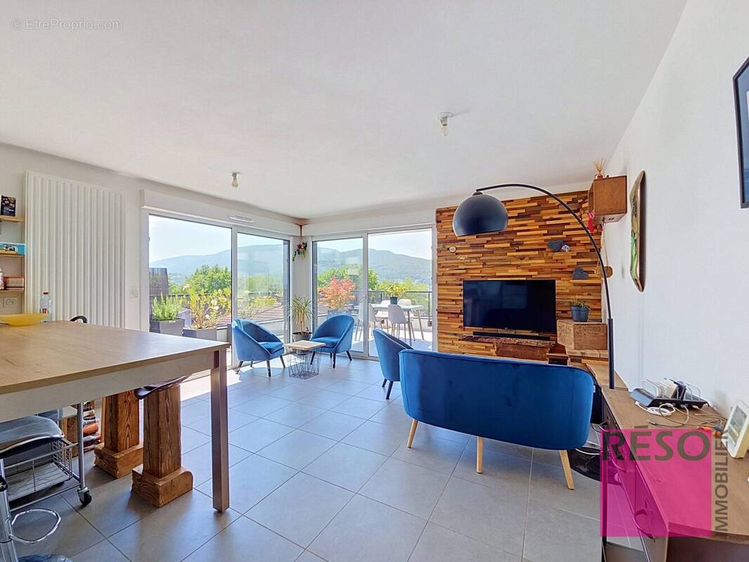 Appartement à VETRAZ-MONTHOUX
